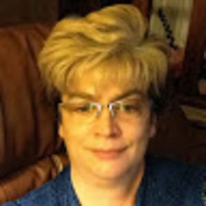 Meet your Posher, Dena